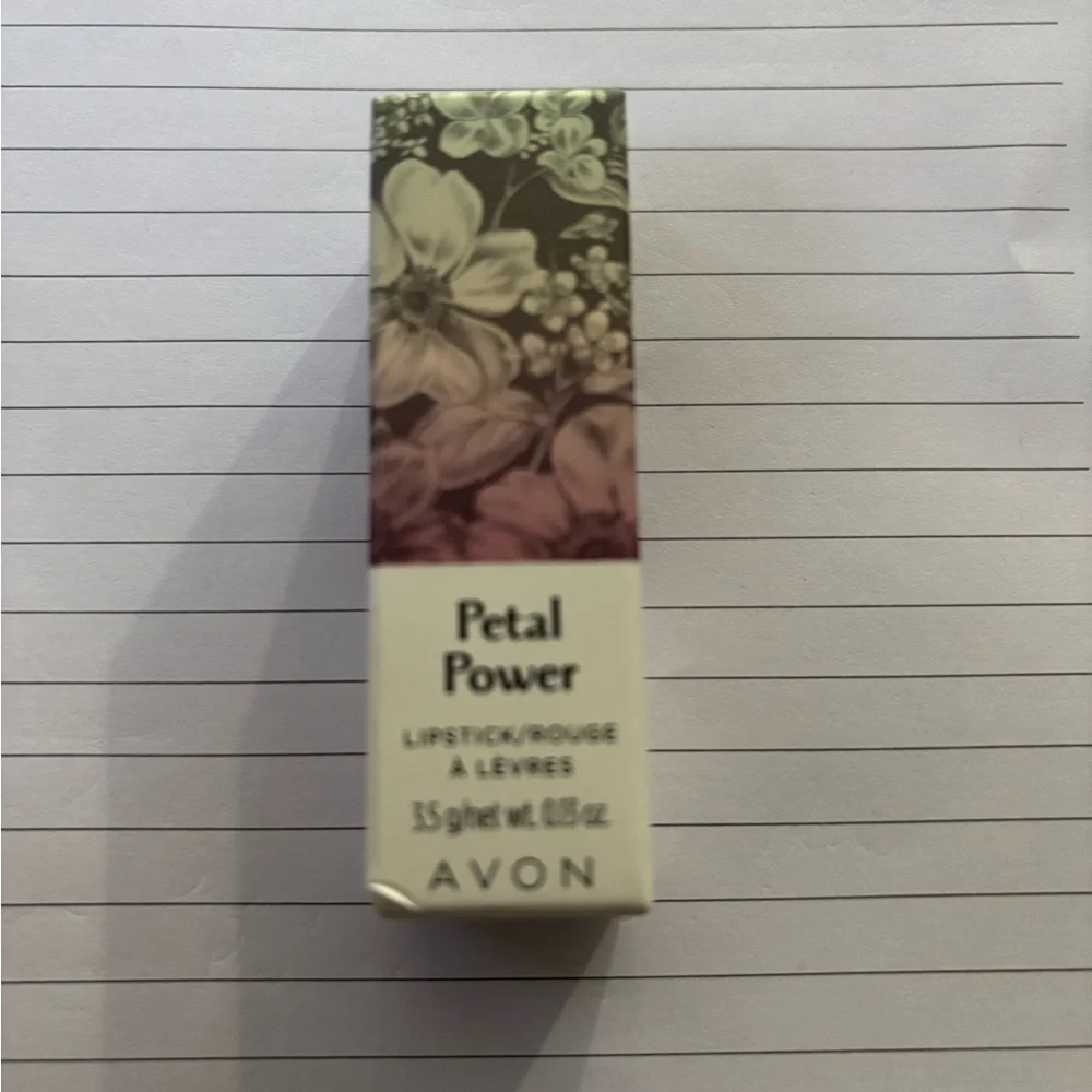 Avon Petal Power Satin Lipstick in Coral Peony NIB  #avon #lipstick